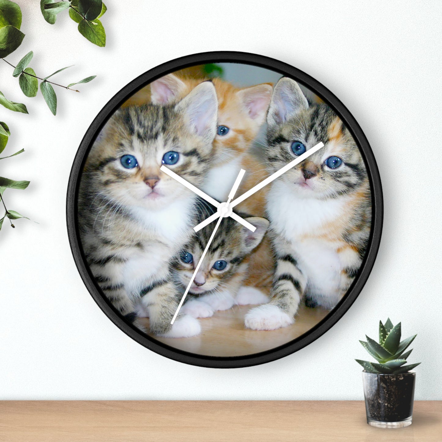 Kittens Wall Clock, No Numbers